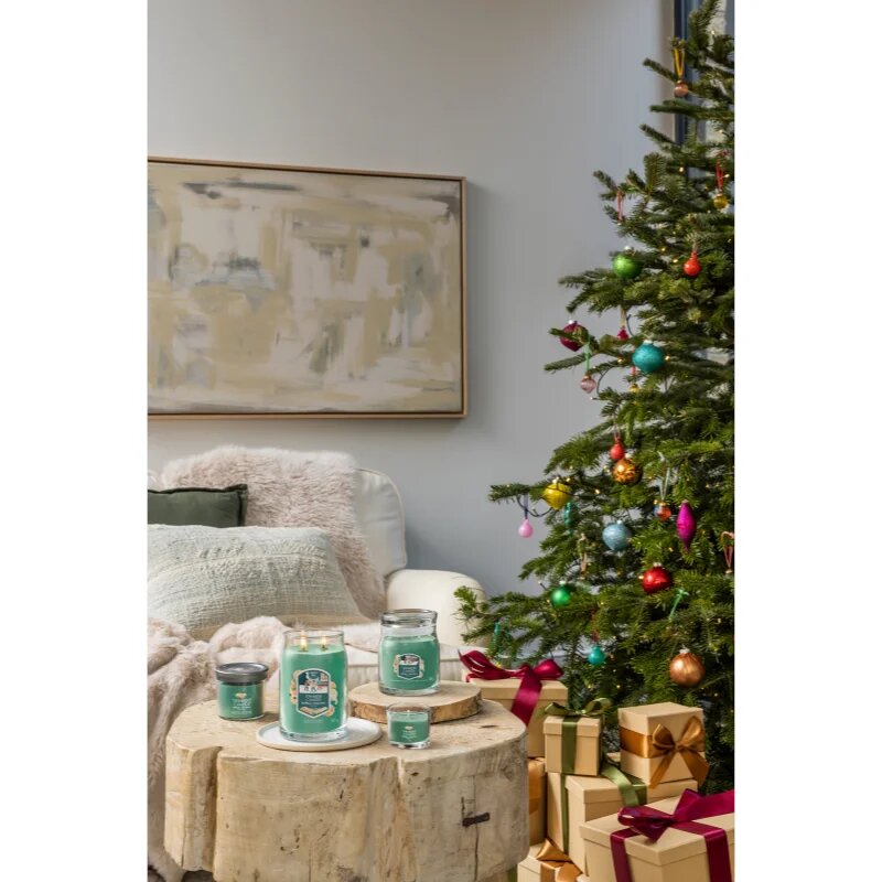 Yankee Candle Holiday Winterfest votivna sveča 37 g