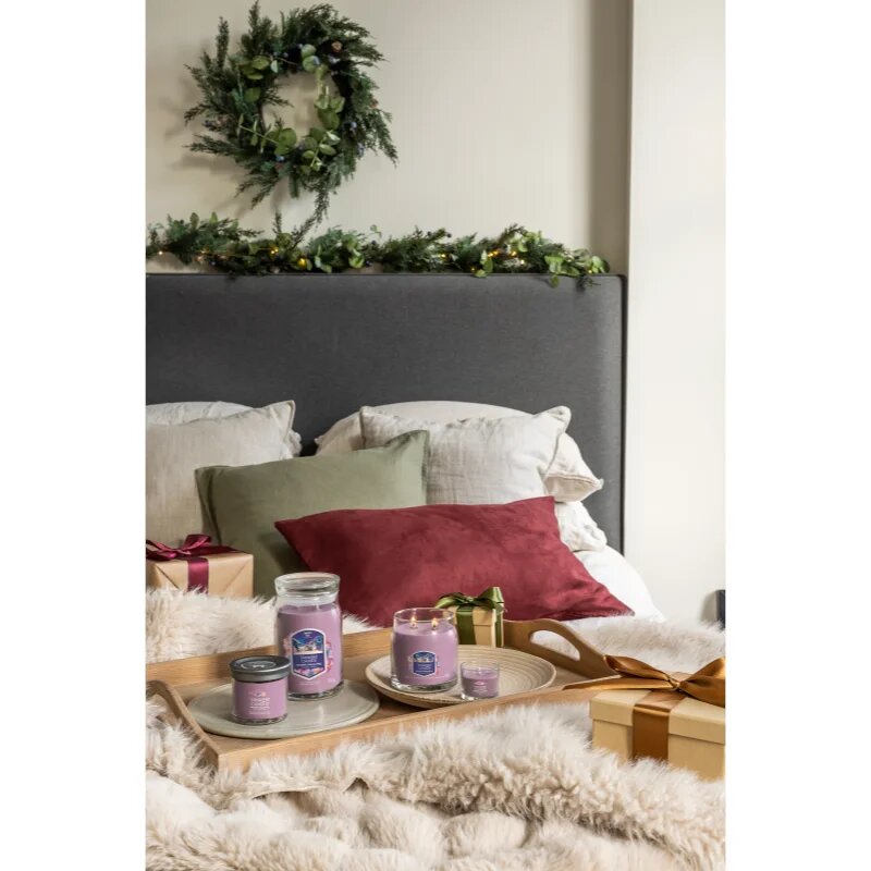 Yankee Candle Summit Stargazing dišeča sveča Signature 368 g