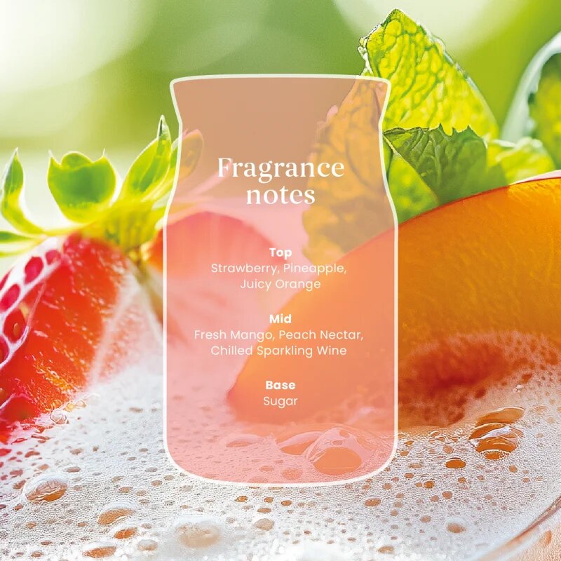 Yankee Candle White Strawberry Bellini dišeča sveča Signature 110 g
