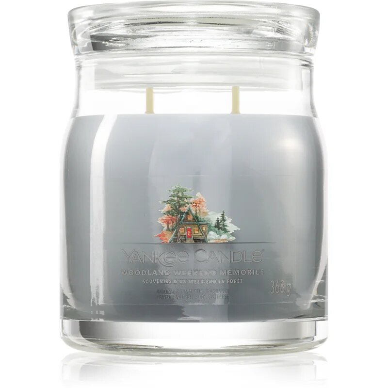 Yankee Candle Woodland Weekend Memories dišeča sveča 368 g