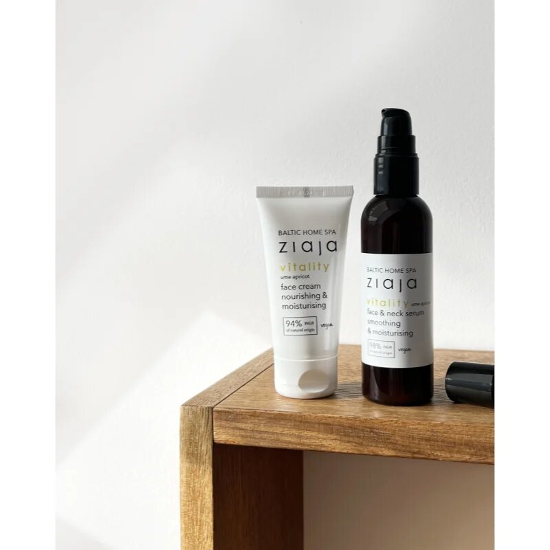 Ziaja Baltic Home Spa Vitality serum za glajenje za obraz vrat in dekolte 90 ml
