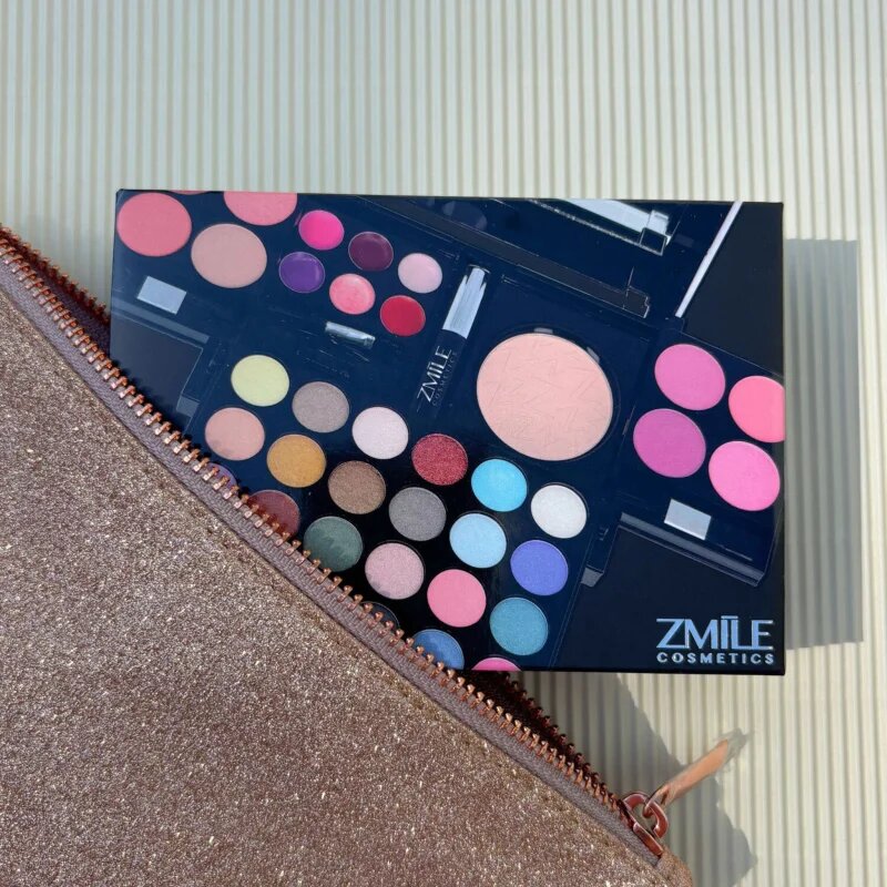 ZMILE COSMETICS All You Need To Go set za ličenje